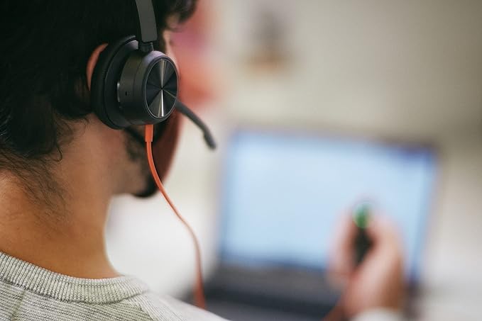 Blackwire 8225-M Stereo USB-A Headset Microsoft Teams Certified MPN: 772K3AA